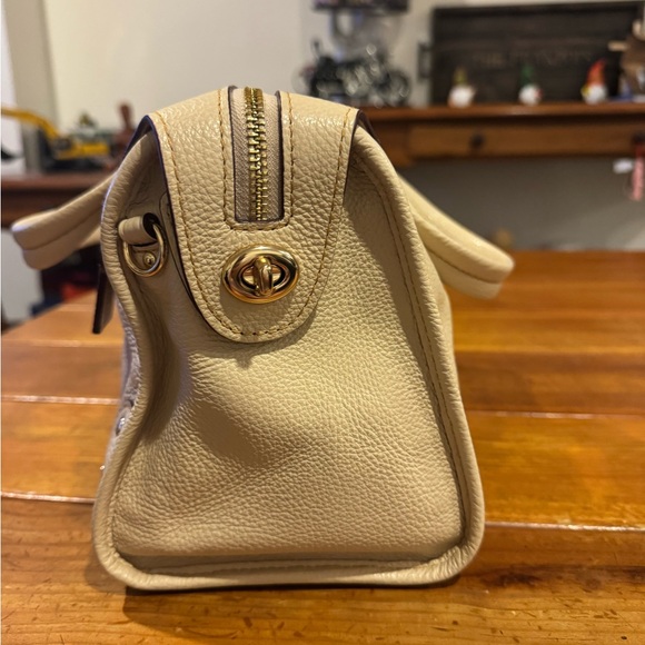 Coach Beige Leather Top Handle Bag - Picture 4 of 6
